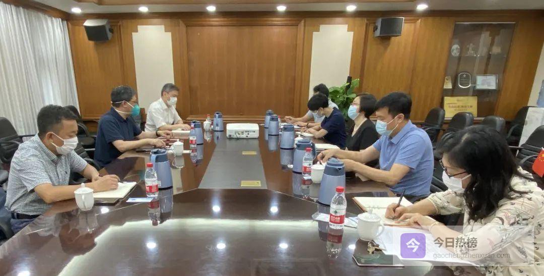 疫情下的城市教堂：上海基督教两会的“自救”与“共助”