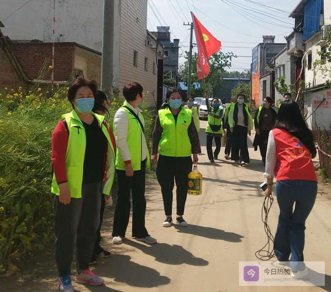 商水县直小学携手公益团队点亮两盏微光