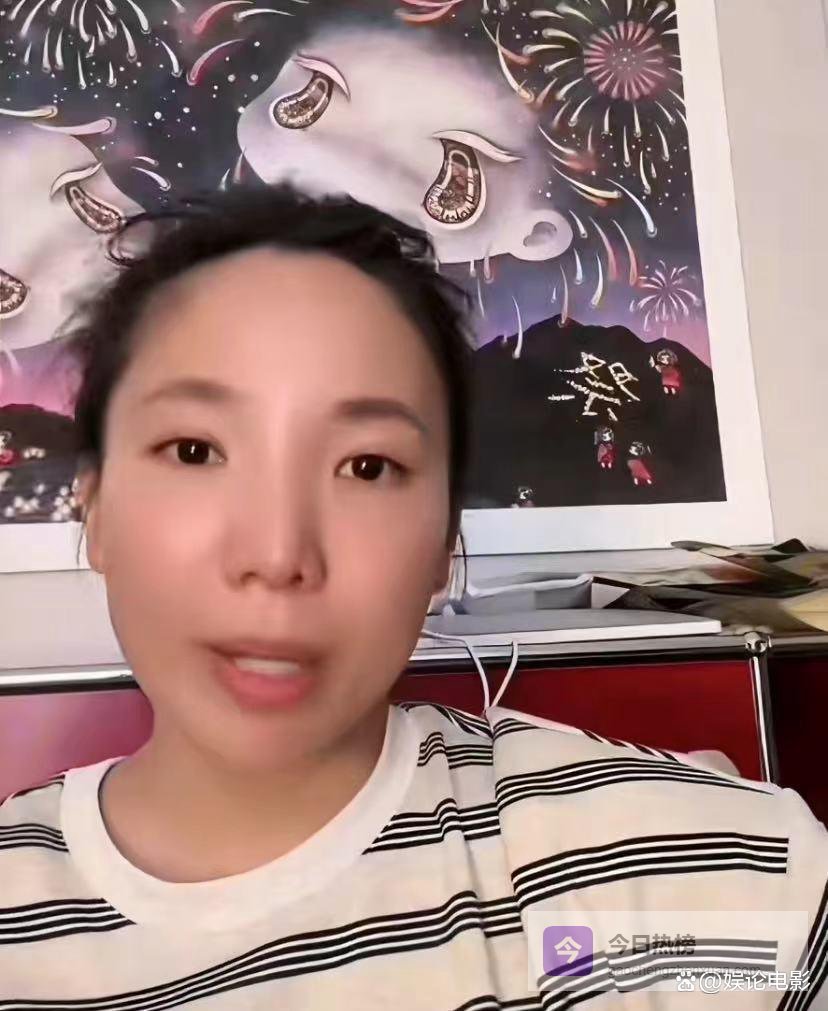 七年婚姻陷危机！张婉婷含泪直播称'不想孩子没有爸爸'