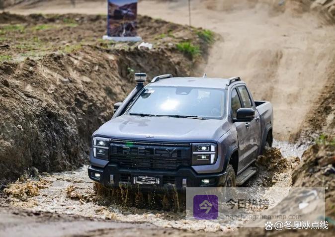 路虎卫士慌不慌？国产“方盒子”尺寸更大、续航破千，价格却只要三分之一