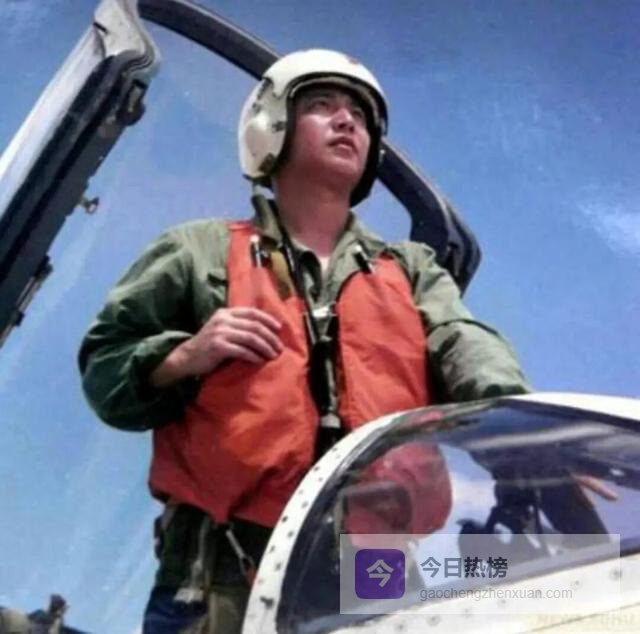 视频丨呼叫81192，甲板已清空，等你返航！