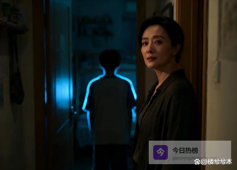 我儿子教女生怎么让男生心动，我以为他早恋，直到看见他凌晨三点对着视频说“当女生真累”