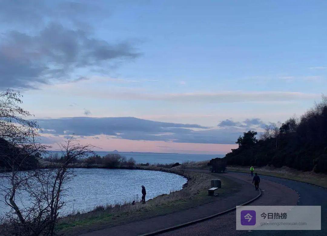 二战上岸389分：我的考研逆袭全流程拆解