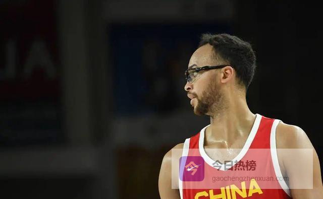 李凯尔重返国家队？先别急着欢呼，有一道坎迈不过去