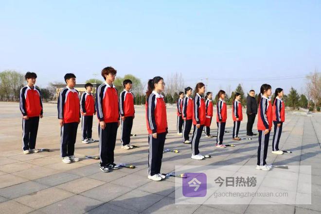 清明寄思，致敬忠魂！山东多所学校用行动缅怀革命先烈 | 清明寄情·思念有声①