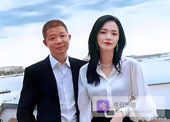 官宣离婚不到半个月，姚晨和曹郁联手，给内娱离异夫妻上了一课