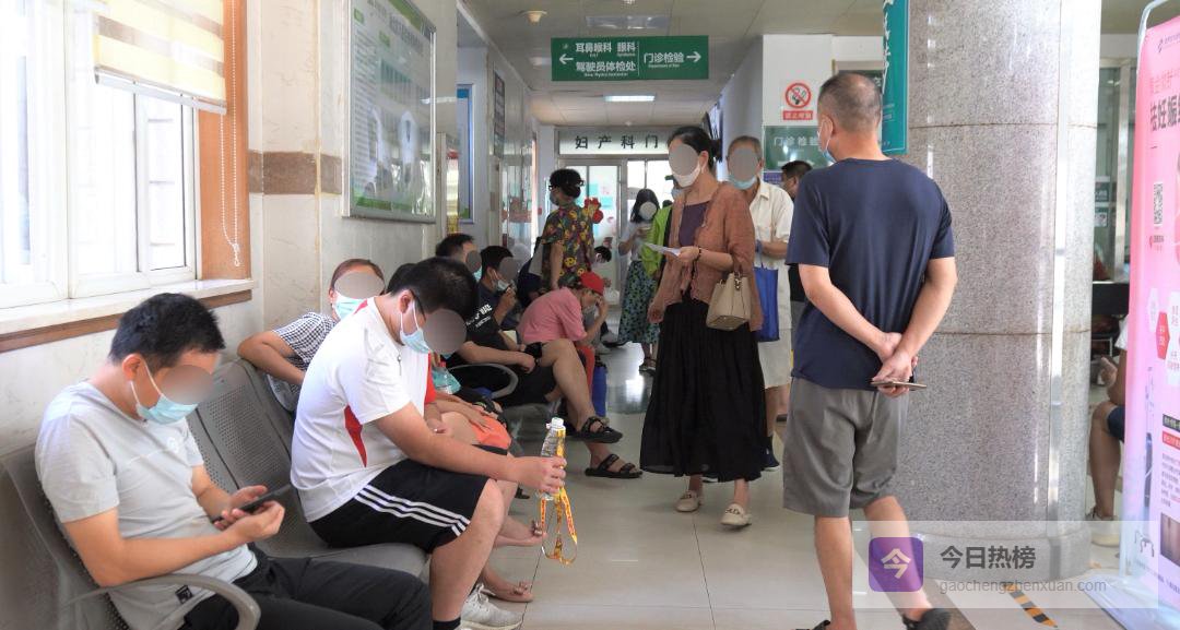 同济专家团孝感行：13专科24人“零距离”送健康