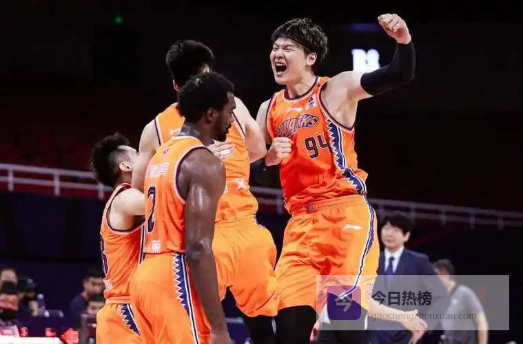 CBA常规赛形势明朗！11支队伍基本稳进季后赛，最后一个席位争夺异常激烈，多队死磕到底