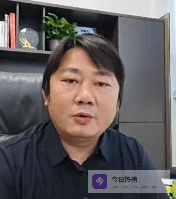 张雪这次真急了 820RR爆缸后续：全国门店大清洗再被投诉直接关店