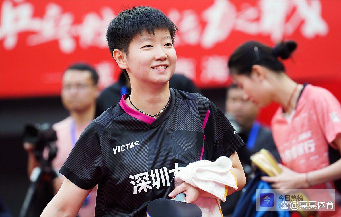 炸了！孙颖莎3-0横扫封神，央视盛赞！王楚钦誓复仇，国乒男队亮红灯