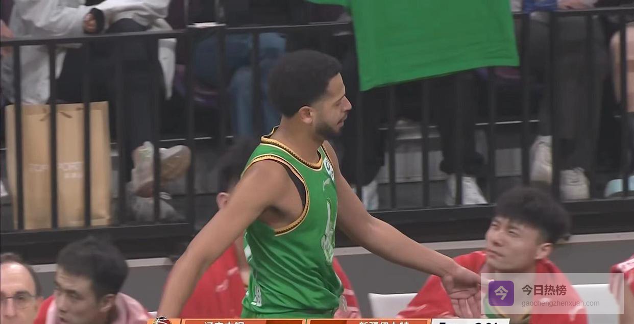 乌戈还是太固执，辽宁队这么玩，哈维心里能服气？