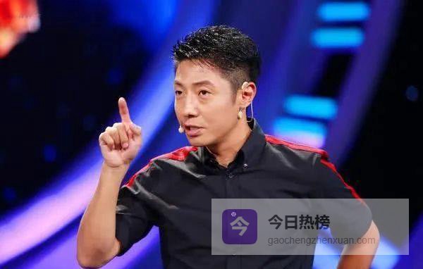 撒贝宁：从章子怡到李白，4年婚姻里他赢了爱情还是疲惫？